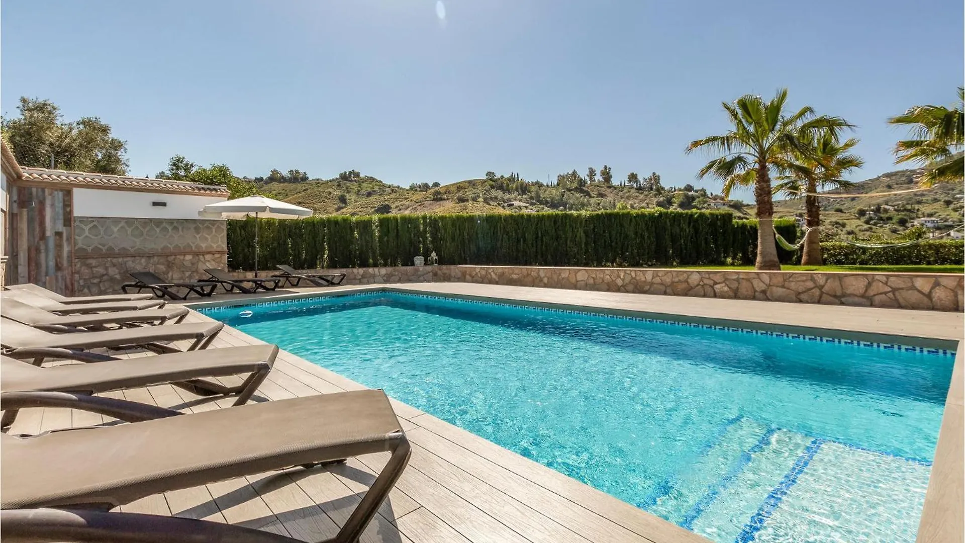 Beautiful Home In Malaga With Kitchen 0*,