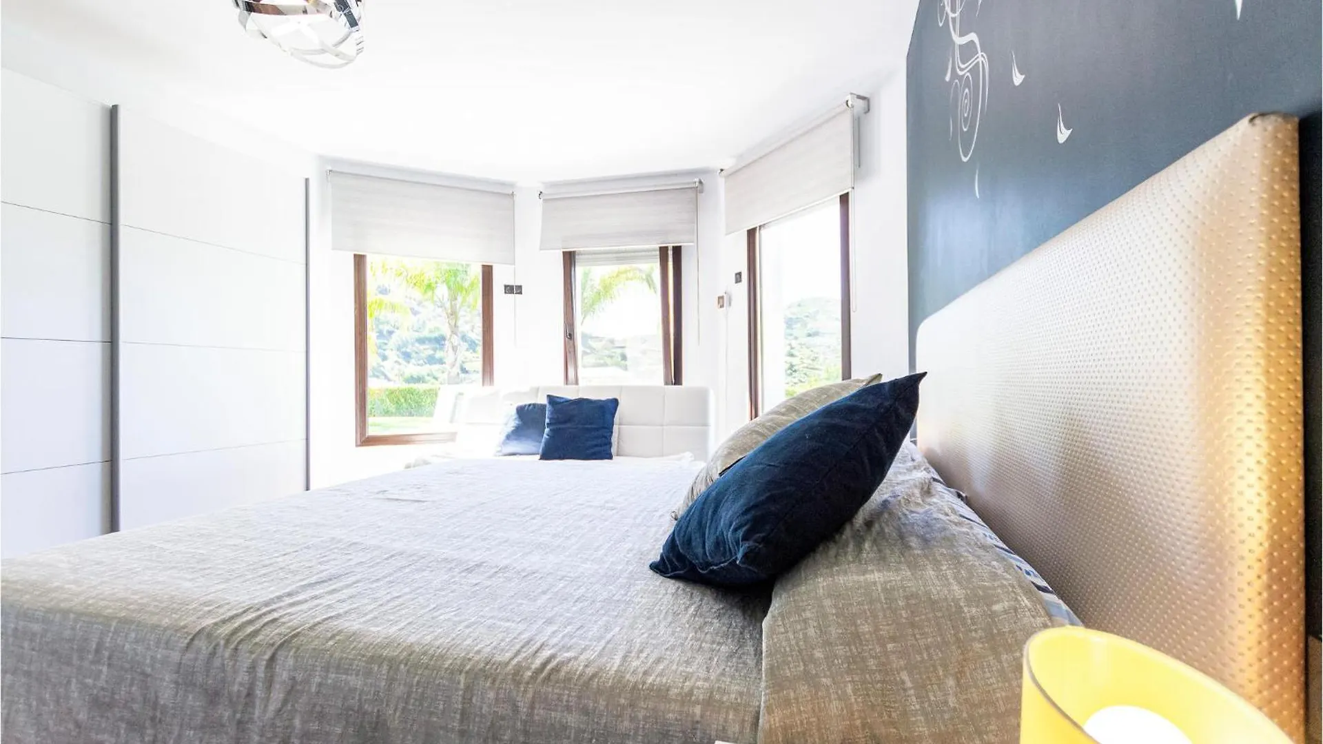 度假居 Beautiful Home In Malaga With Kitchen 西班牙